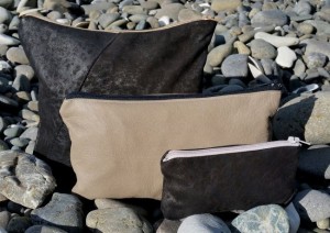 Recycled Leather Zip Purse Tutorial | Easy to Make