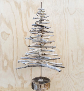 DIY PROJECT | Driftwood Christmas Tree