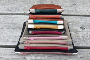 DIY PROJECT | Recycled Leather Zip Purse With Zip Tabs - Makes For Neater Zip