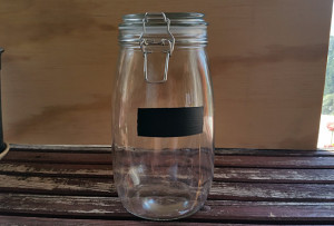 Painted Chalk Labels on Glass Jars