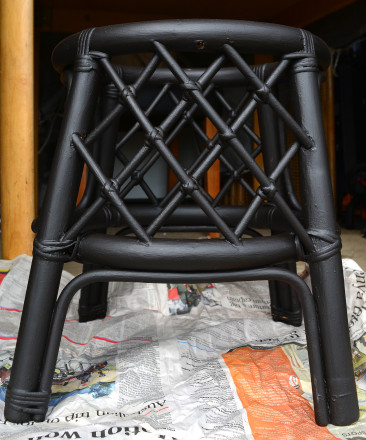 How to Reupholster a Stool - The Easy Way