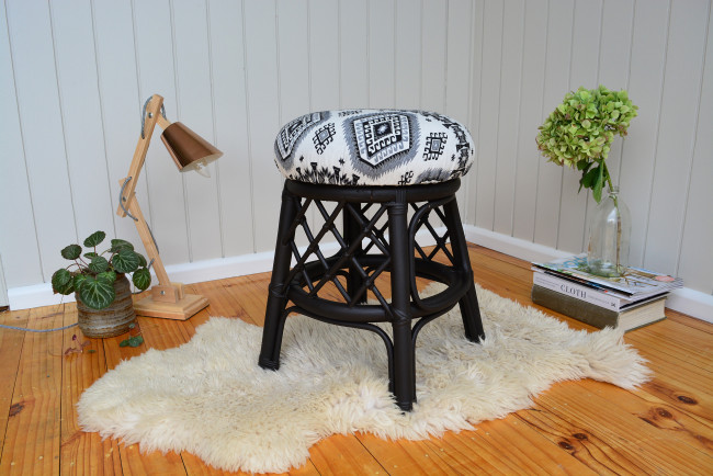 How to Reupholster a Stool - The Easy Way
