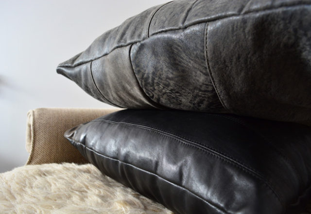 How to make a cushion cover out of a leather jacket