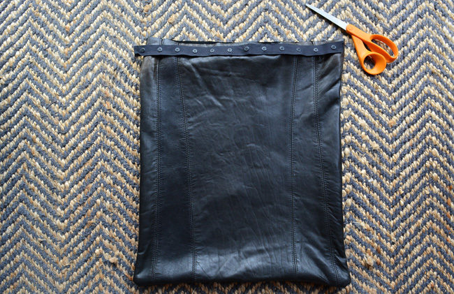 How to make a cushion cover out of a leather jacket