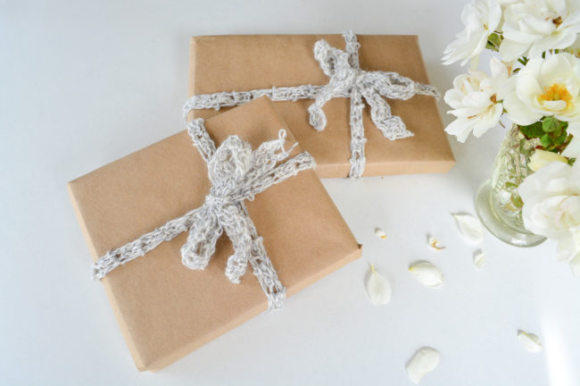 Crochet Gift Wrap Ribbon - Threadbarecloak.com